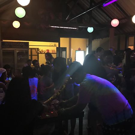 Sea Hug Hostel Ko Pha Ngan Zewnętrze zdjęcie
