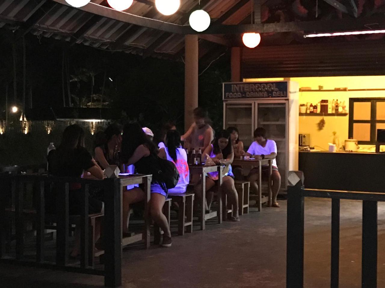 Sea Hug Hostel Ko Pha Ngan Zewnętrze zdjęcie
